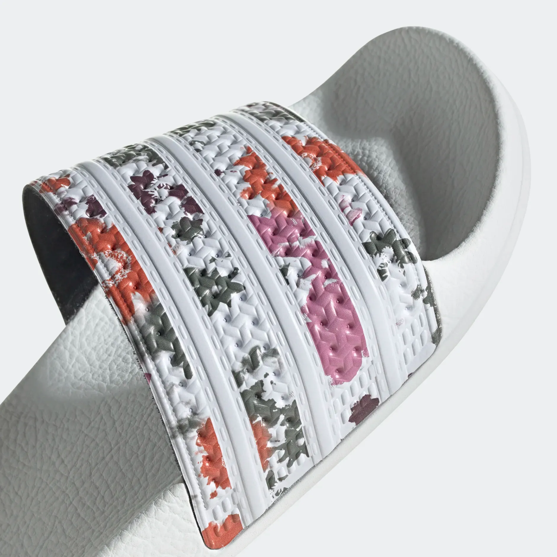 Adidas Women's Adilette Slides - Cloud White / Floral